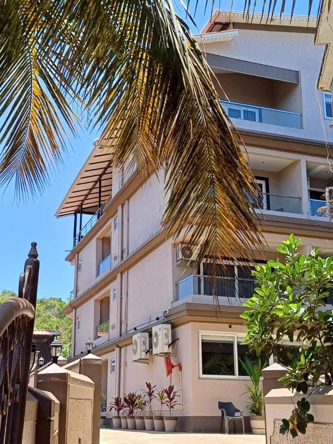 Ariena By Spree Hotels Goa モージム エクステリア 写真