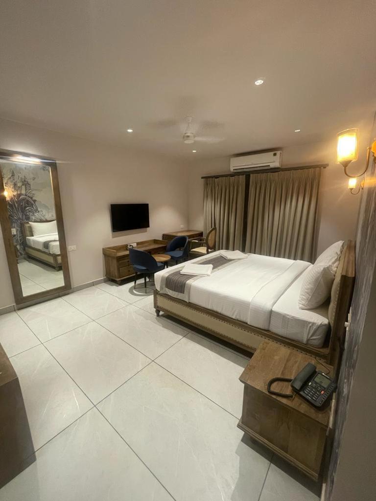 Ariena By Spree Hotels Goa モージム エクステリア 写真