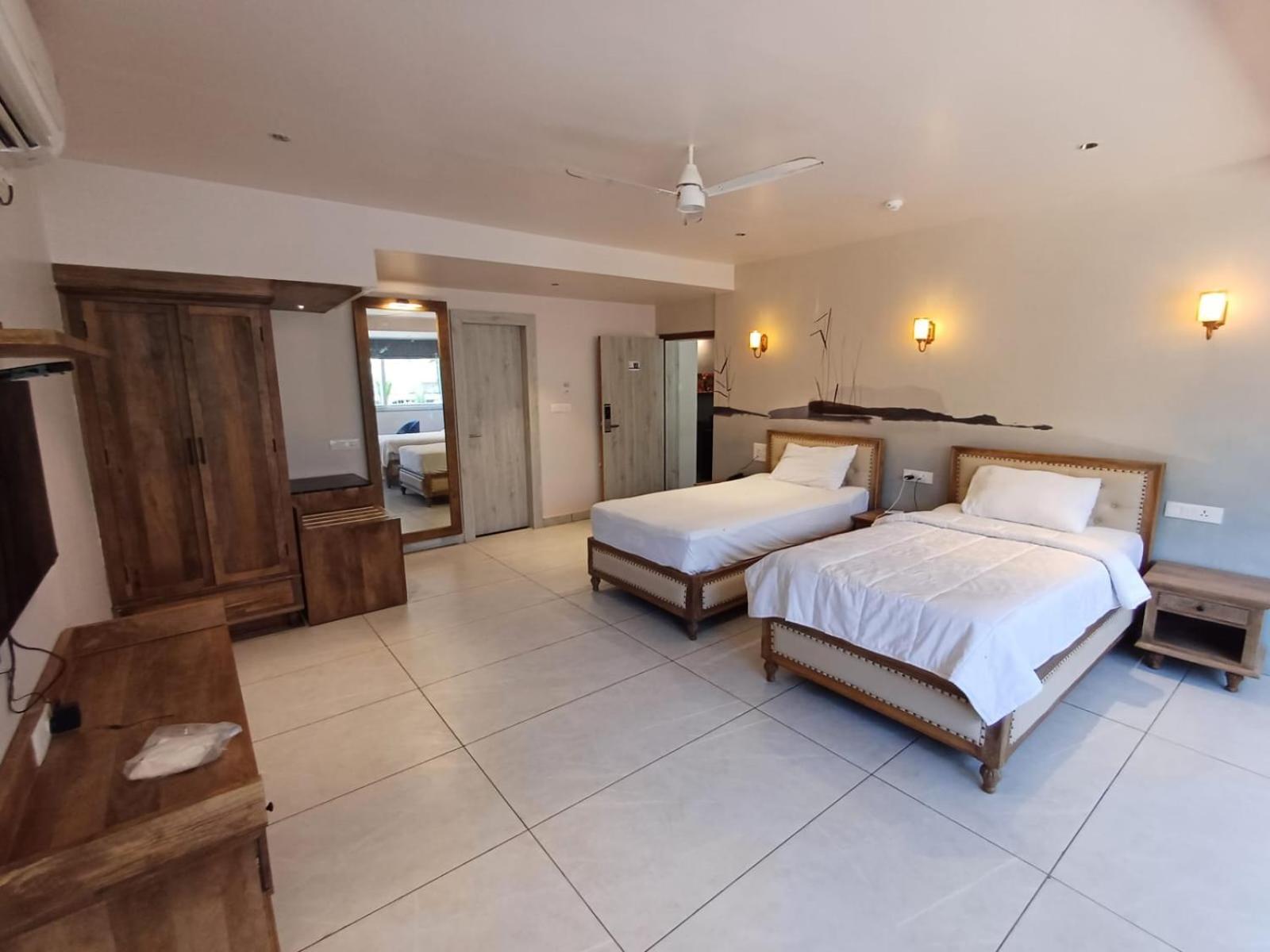 Ariena By Spree Hotels Goa モージム エクステリア 写真