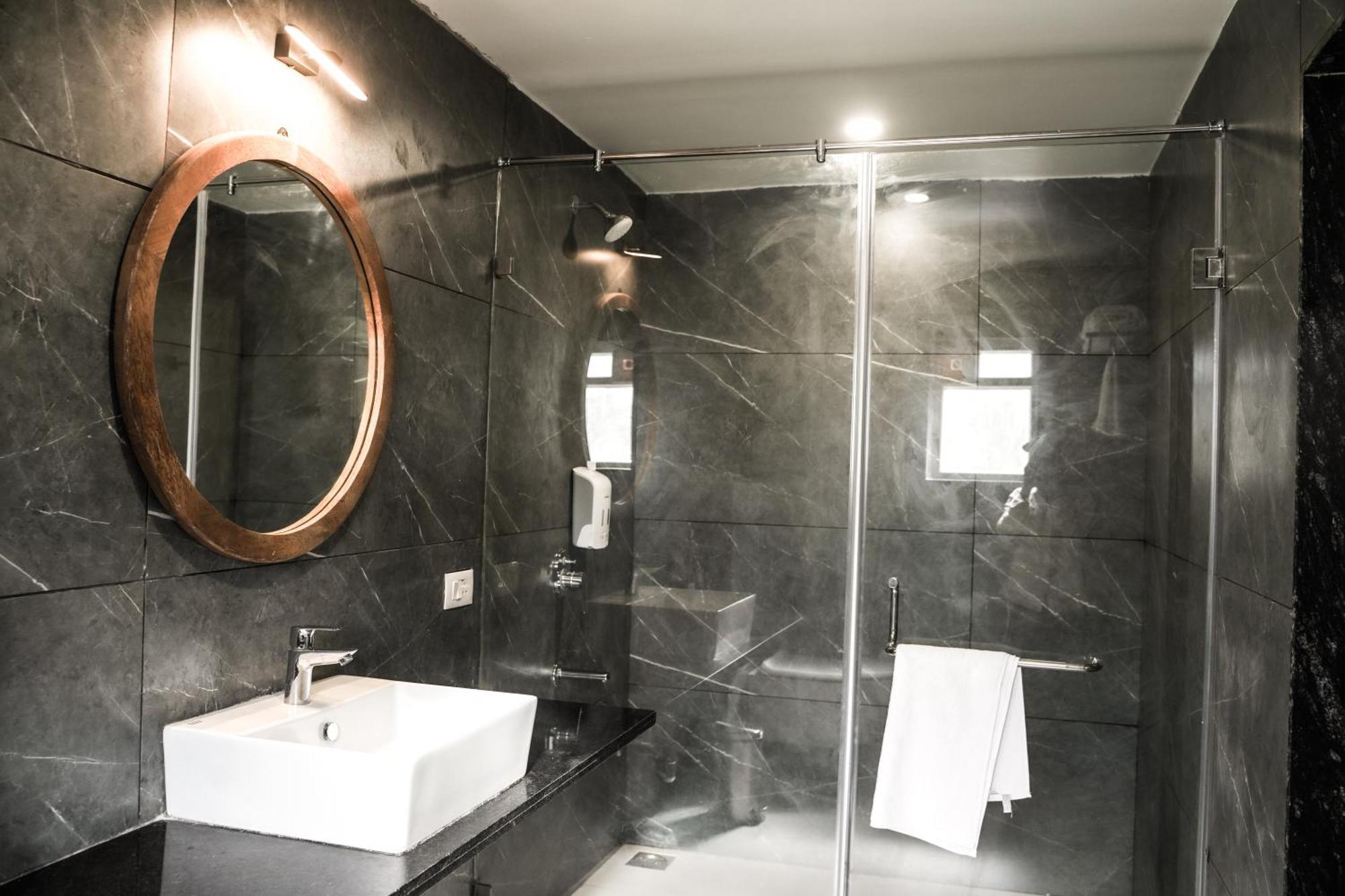 Ariena By Spree Hotels Goa モージム エクステリア 写真